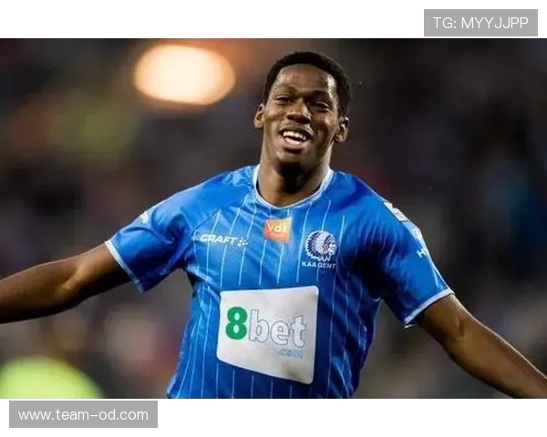 乔纳森·戴维：从新星到头号射手的成长与责任解析