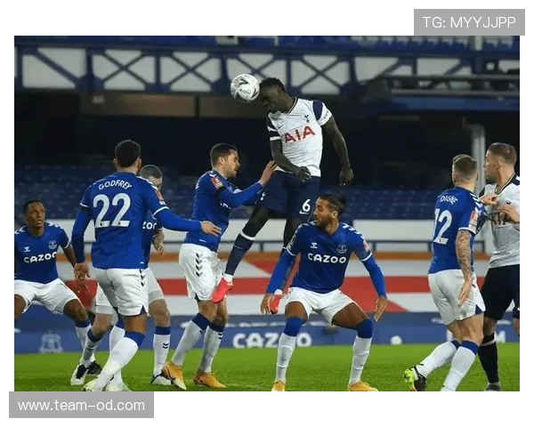 热刺赛季中段表现：控球与推进兼具但稳定性不足，对竞争格局带来影响